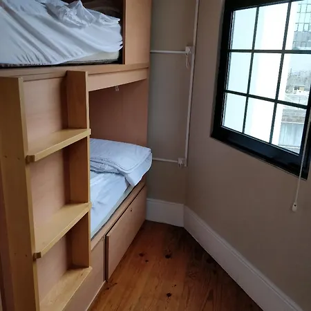 Music Hostel *